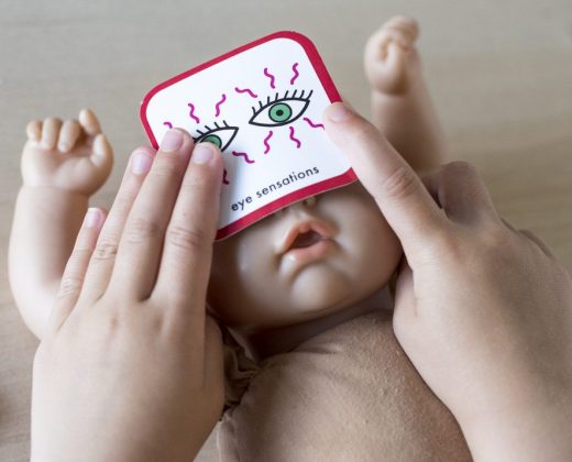 eye sensation symbol doll